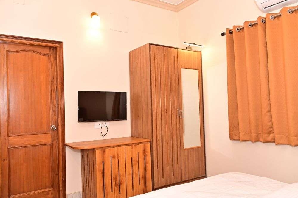 Shridham Homestay
